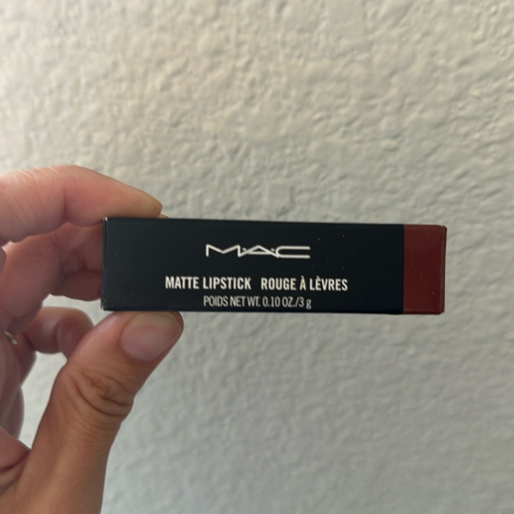 Mac matte lipstick Whirl